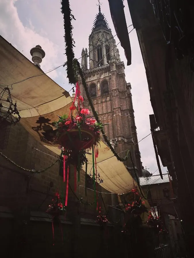 Casa Armas A, En Zocodover, Casco Historico توليدو