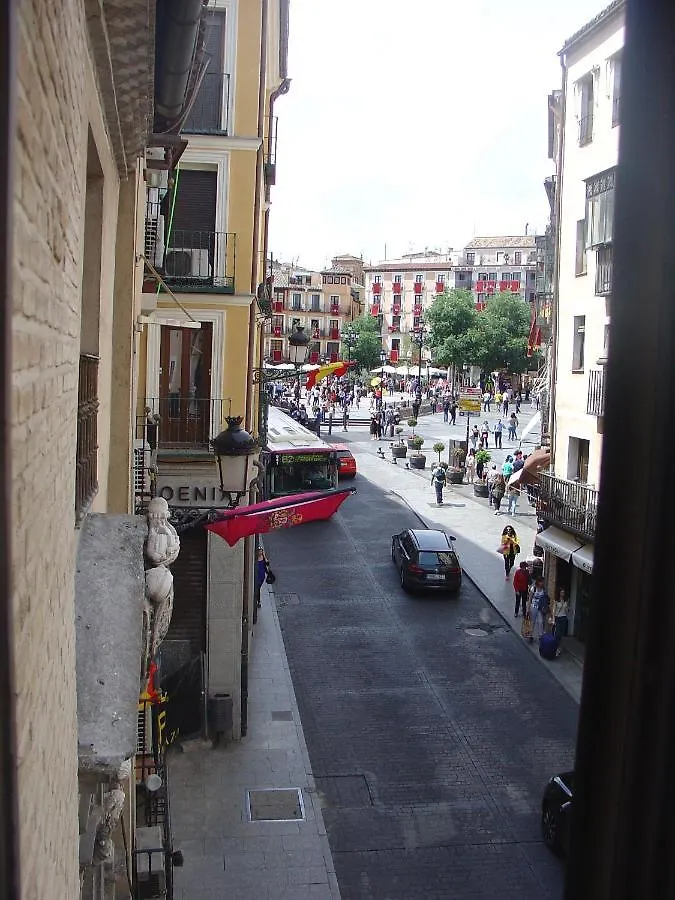 Casa Armas A, En Zocodover, Casco Historico توليدو 0*,